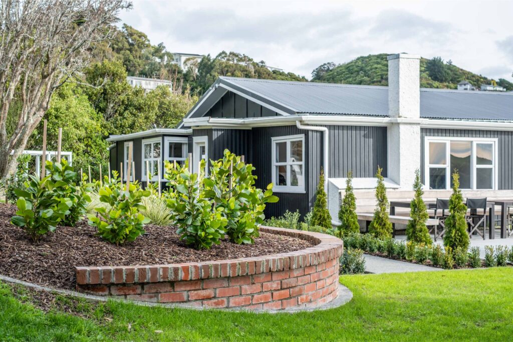 Distinctive Home and Landscapes - Paremata Road - Back Entrance AFTER